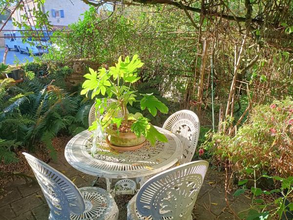 Magnifique maison en pierre sur la commune de Le Gua (Dercie)