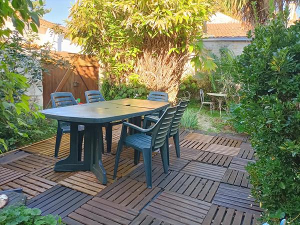 Magnifique maison en pierre sur la commune de Le Gua (Dercie)