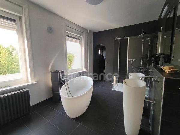 Demeure Familiale aux charmes bourgeois