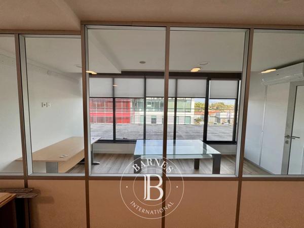 La Teste-de-Buch, Bureau  53 m² à vendre
