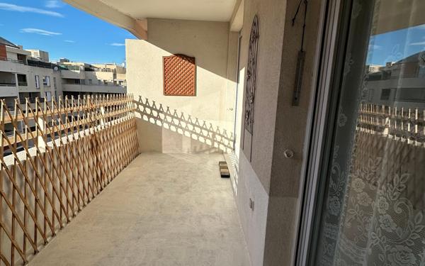 Appartement à vendre    2 pièces • 50 m2 Nîmes
