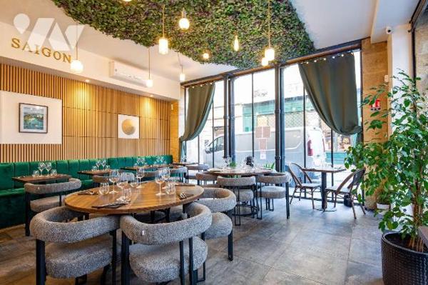 VENTE IMMO-INTERACTIF- BORDEAUX (33000) 6, place de la Ferme de Richemont -
Un immeuble de rap...