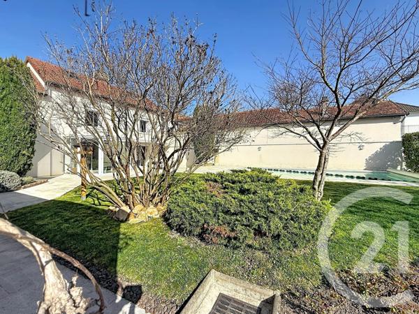 Maison à vendre  7 pièces - 174 m2 ST ANDRE LES VERGERS - 10