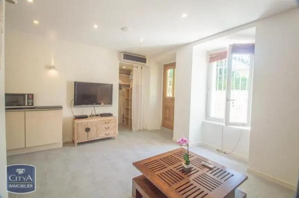 Appartement à louer 1 pièce 21.56m² Cannes (06400)