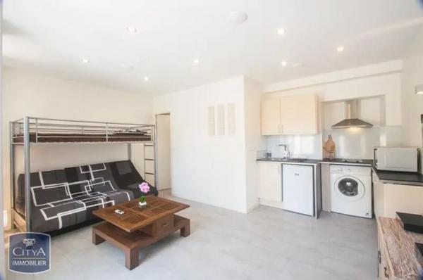 Appartement à louer 1 pièce 21.56m² Cannes (06400)