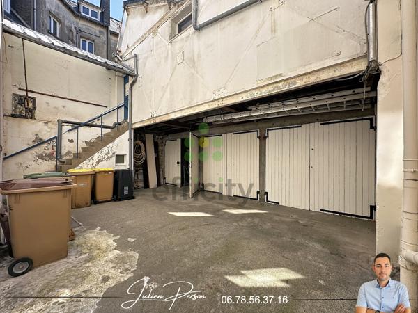 Appartement
         5 pièces
        - 98 m² 273 000 € *