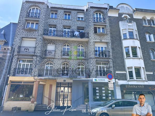 Appartement
         5 pièces
        - 98 m² 273 000 € *
