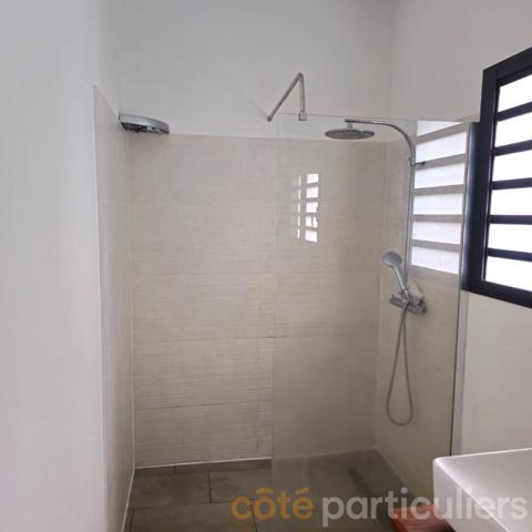 Vente Maison160 m² - 5 Pièces - BOIS DE NEFLES SAINT PAUL (97411)