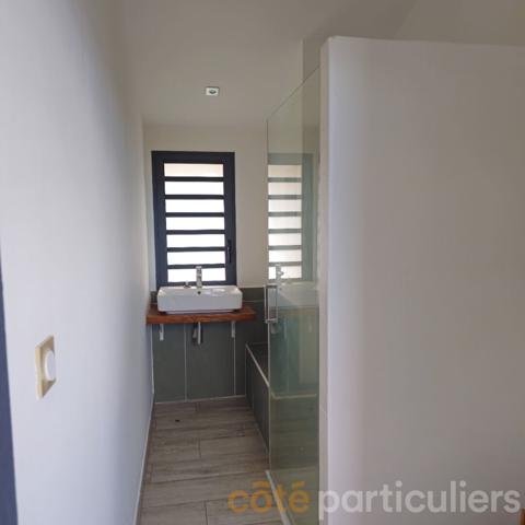 Vente Maison160 m² - 5 Pièces - BOIS DE NEFLES SAINT PAUL (97411)