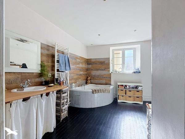 Maison à vendre 139 950 € Châteauneuf-la-Forêt 5 p 143 m² DPE D