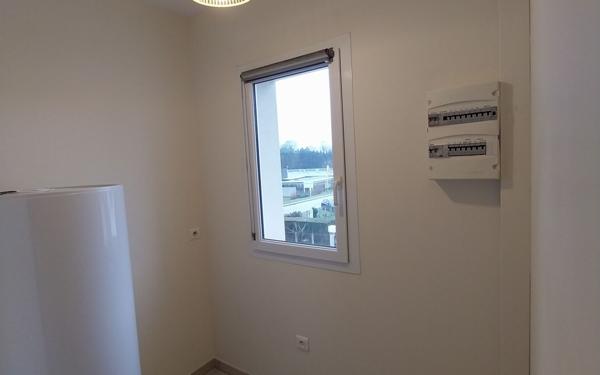 Appartement à louer    3 pièces • 76,48 m2 Saint-Yrieix-la-Perche