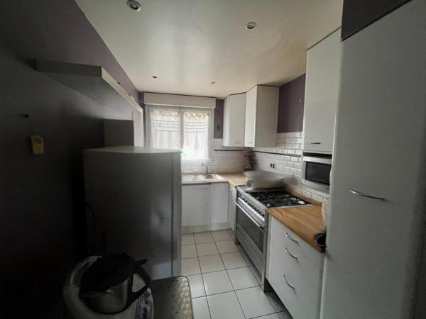 Appartement 3 pièces avec terrasse – Parking & cave