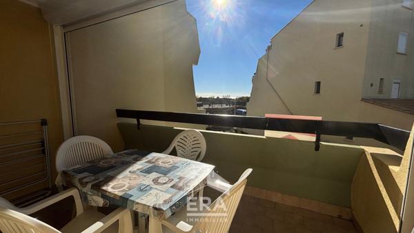 À Vendre 2 pièces meublé avec vue mer
