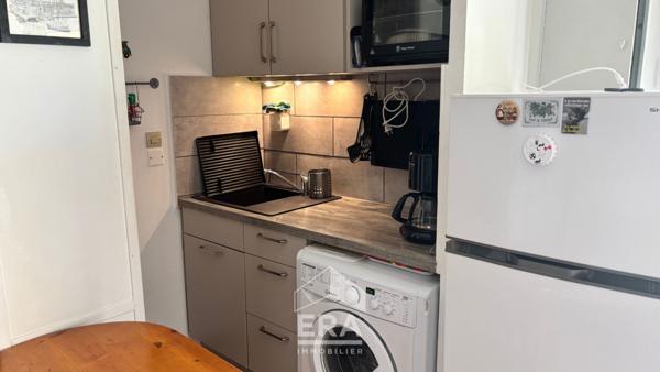 À Vendre 2 pièces meublé avec vue mer