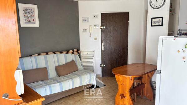 À Vendre 2 pièces meublé avec vue mer