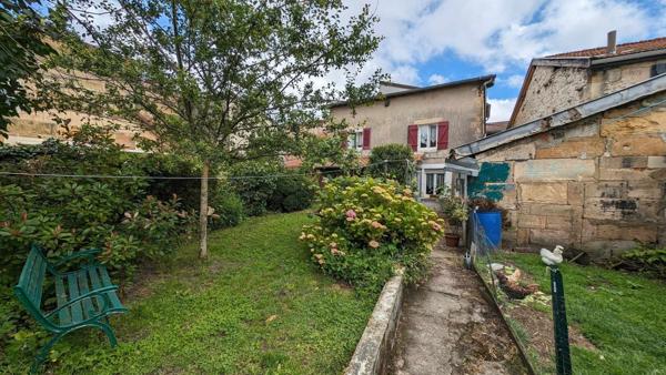 Vente
                Maison90 m² - 4 Pièces -
                    BAR LE DUC (55000)