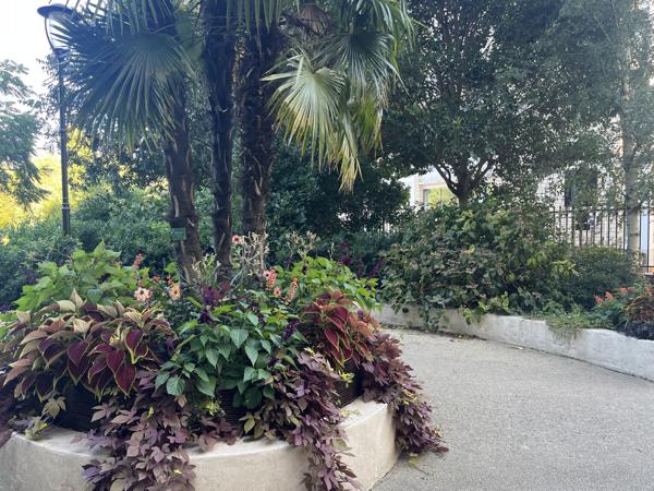 Levallois-Perret (92300) Appartement en étoile de type F3 à louer meublé !