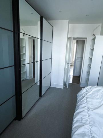 Levallois-Perret (92300) Appartement en étoile de type F3 à louer meublé !