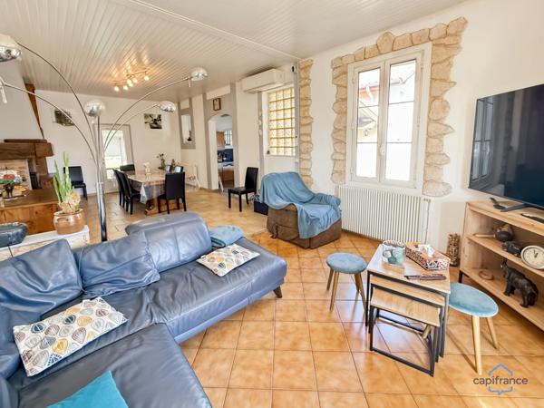 Dpt Gers (32), à vendre BARCELONNE DU GERS Maison T5 de 155 m² habitables + grands garages, dépendances et piscine sur 8678 m² de terrain, au calme