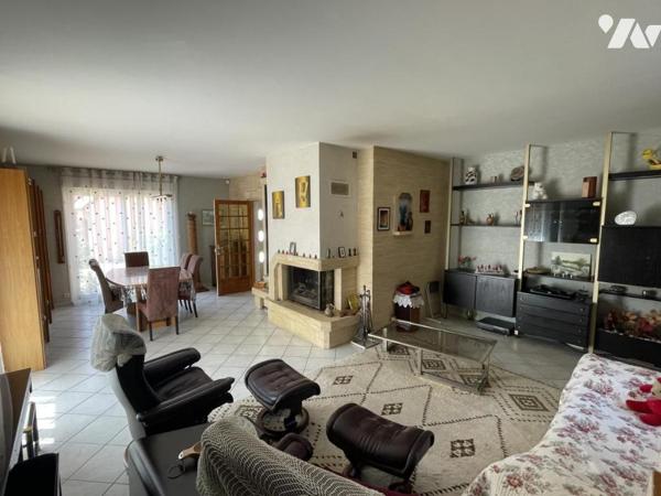 Pavillon, 5 chambres, garage, jardin.