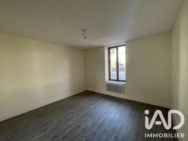 Immeuble à vendre 339 m² Sancergues