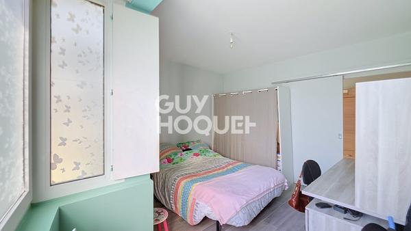 Appartement à vendre de 5 pièces de 104.7 m² avec jardin et garage