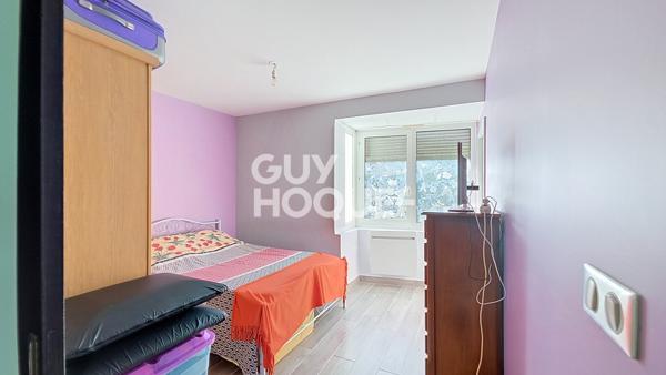 Appartement à vendre de 5 pièces de 104.7 m² avec jardin et garage