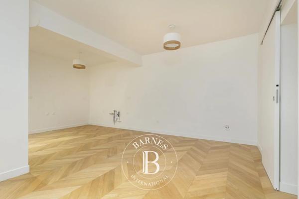 Paris 3ème, Bureau   à vendre