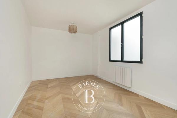 Paris 3ème, Bureau   à vendre