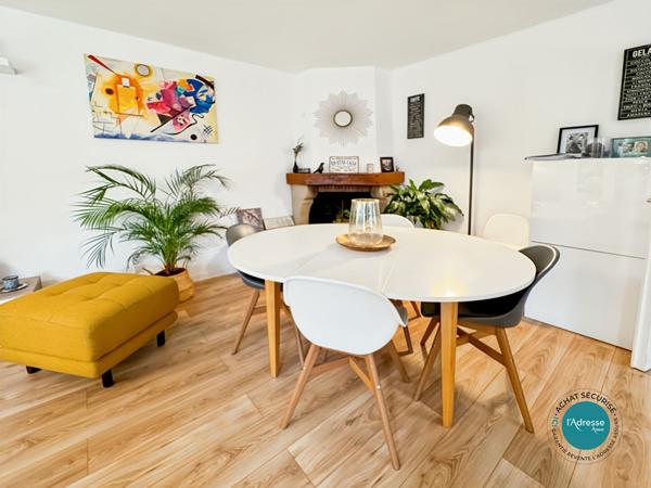 Maison à Saint Germain Lès Corbeil 6 pièce(s) 105 m2