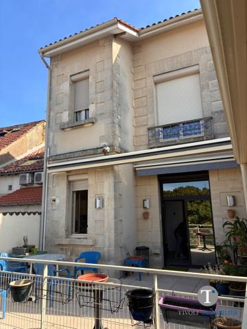 BERGERAC CENTRE, appartement/maison 3 Chambres avec GARAGE et terrasse