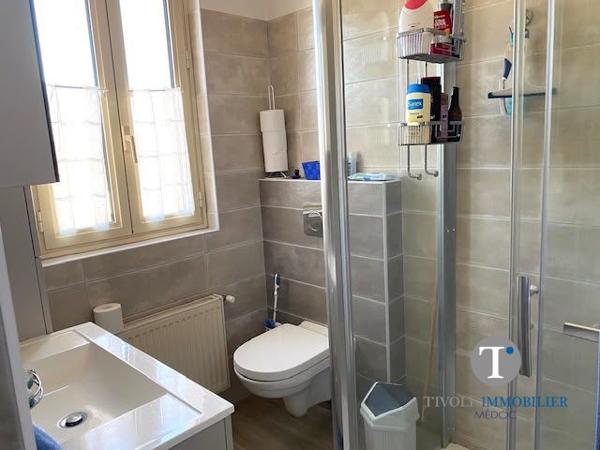 BERGERAC CENTRE, appartement/maison 3 Chambres avec GARAGE et terrasse