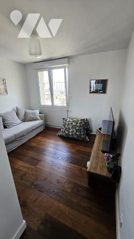 GRENOBLE RARE & UNIQUE - T4 de 109m² - TERRASSE 75m² vue panoramique