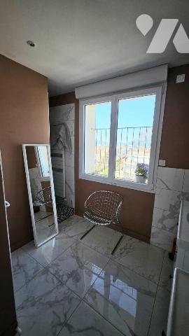 GRENOBLE RARE & UNIQUE - T4 de 109m² - TERRASSE 75m² vue panoramique