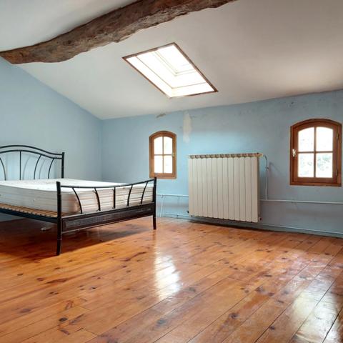 Maison à vendre 7 pièces MONTAUBAN (82) avec hangar de 150m², 6861m² de terrain avec une partie boisée.
