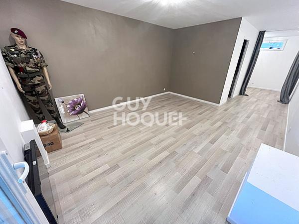 LE BARCARES : Immeuble de 3 lots en vente avec Terrasse