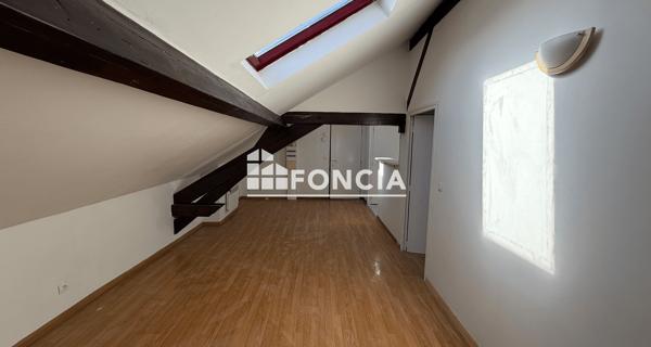 Location Appartement 2 pièces 33.19 m² - Corbeil-essonnes 91100