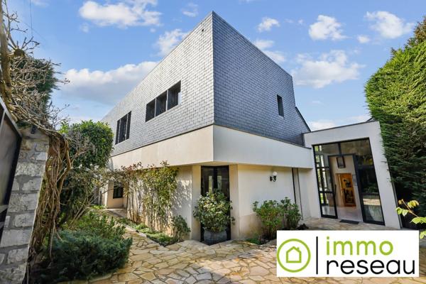 Maison bourgeoise à CHENNEVIERES SUR MARNE (94430)