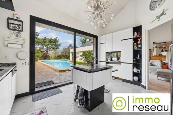 Maison bourgeoise à CHENNEVIERES SUR MARNE (94430)