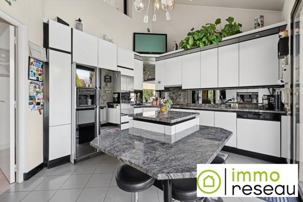 Maison bourgeoise à CHENNEVIERES SUR MARNE (94430)