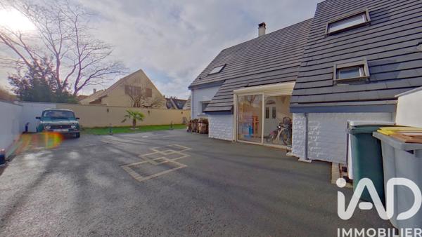 Maison à vendre 10 pièces 209 m² Lieusaint