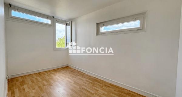 Location Appartement 3 pièces 60.91 m² - Orly 94310