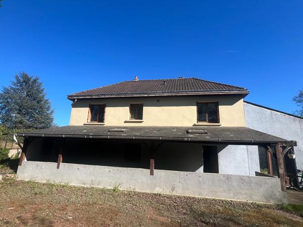 Proximité Rocade Emplacement prisé des familles, au calme au fond d'une impasse .