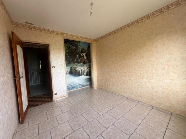 Proximité Rocade Emplacement prisé des familles, au calme au fond d'une impasse .