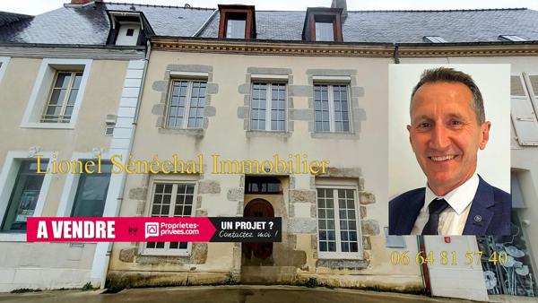 Maison de ville atypique avec ses superbes façades extérieures en pierre de 118 m2 habitables (160 m2 au sol)