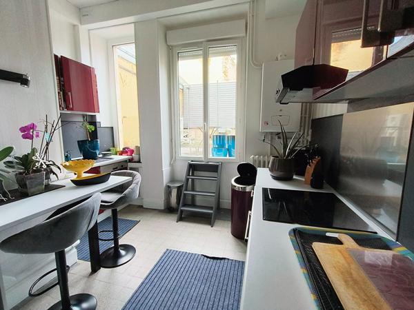 APPARTEMENT HYPER CENTRE 2 CHAMBRES