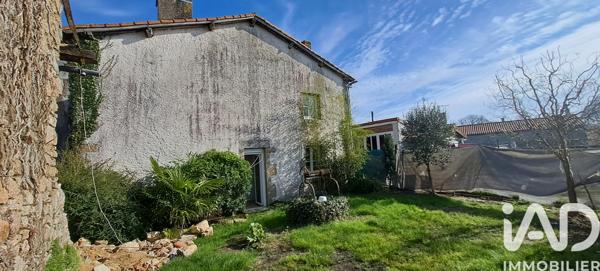 Maison à vendre 4 pièces 70 m² Moncoutant-sur-Sèvre