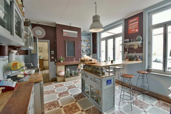 Maison Bourgeoise de 245m2 avec dépendance