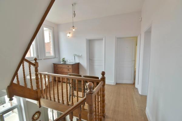 Maison Bourgeoise de 245m2 avec dépendance