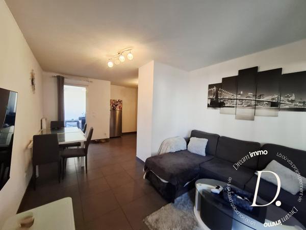 Montpellier, Ovalie - Appartement 2 pièces, double balcon et parking